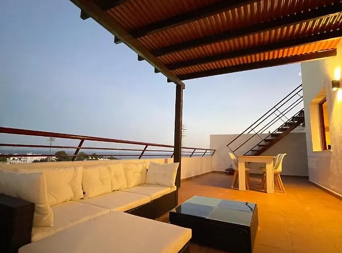 Apartament Panoramic Penthouse *